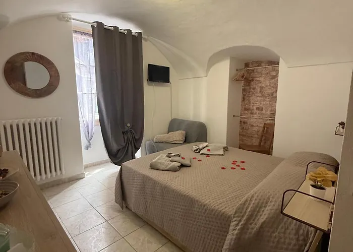 Bed and Breakfast Sensi Di Vini Dolceacqua